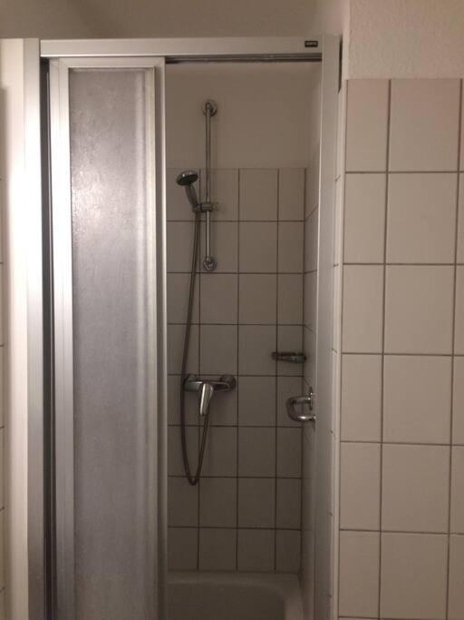 Ruhig Und Doch Zentral Erfurt Exterior foto